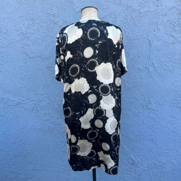 Silk Shift dress in Size 10 floral whimsygoth Romance Was Born - Picture 6 of 9